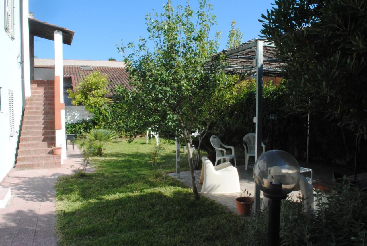 White Beach Beb Fontane Bianche Exterior photo