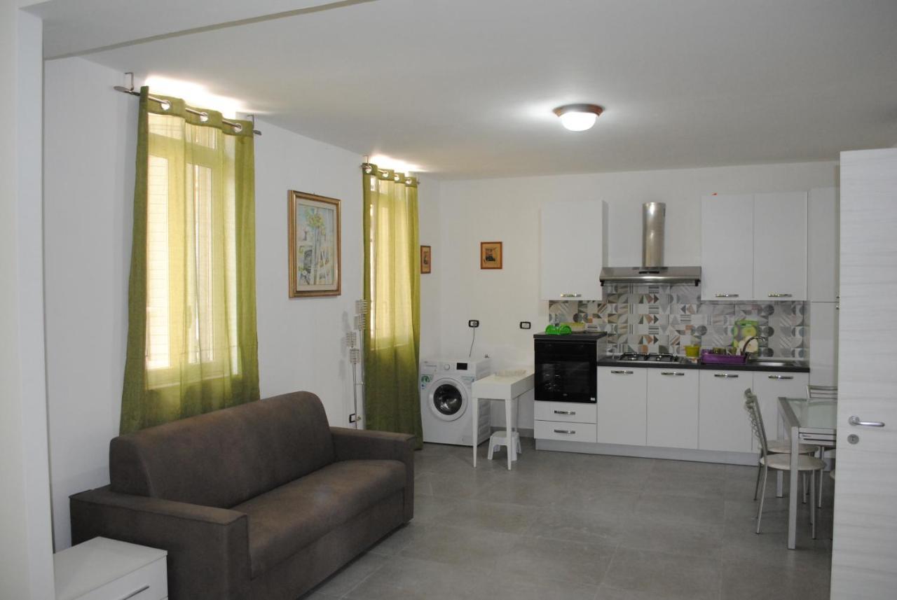 White Beach Beb Fontane Bianche Exterior photo