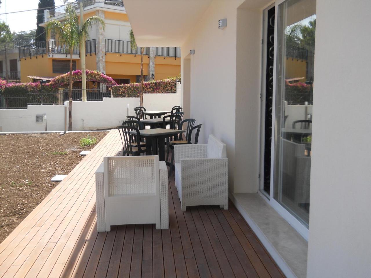 White Beach Beb Fontane Bianche Exterior photo